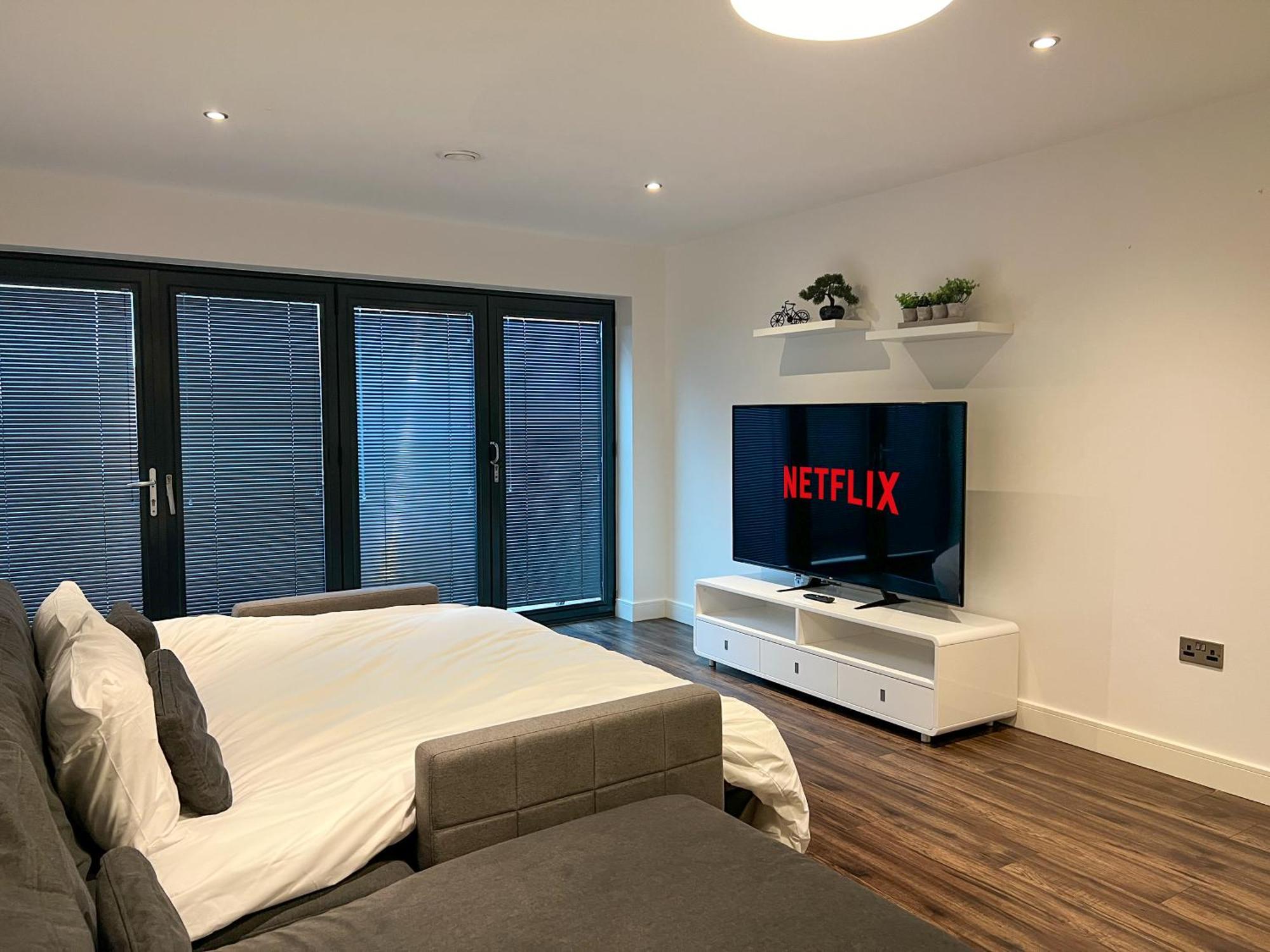 Luxury Sky Garden Penthouse Birmingham
