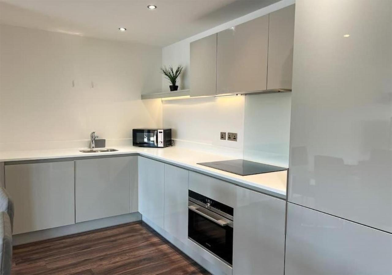 Luxury Sky Garden Penthouse Apartment Birmingham